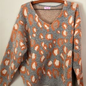 Pink Lily Gray and Orange V-Neck Leopard Sweater